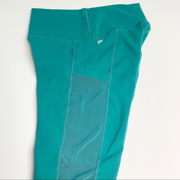 Fabletics Women's On-the-Go High-Waisted Capri - Picture 9 of 10
